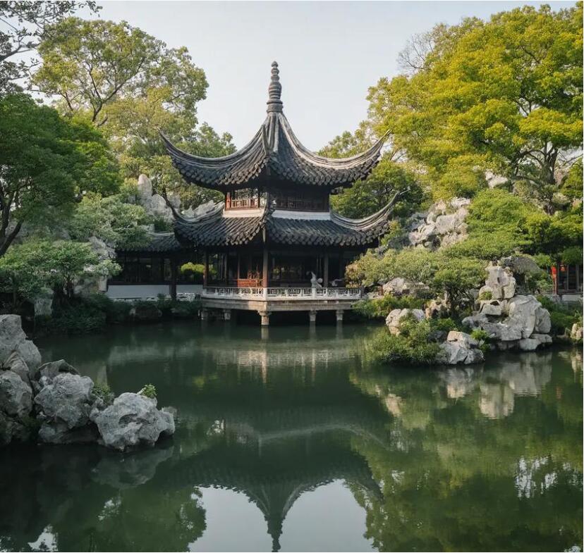 雅安雨城幼翠旅游有限公司